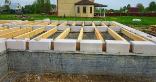 Фундамент для дома Киселёвск. Заказать под ключ цена от 3297 руб/м3